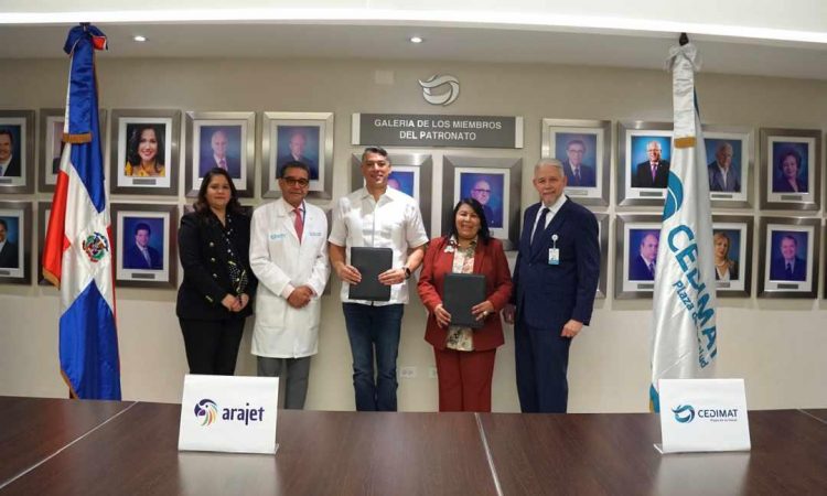 CEDIMAT y aerolínea Arajet acuerdan promover el turismo médico
