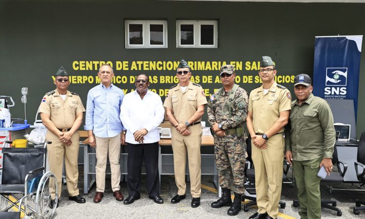 SNS entregó equipos médicos a CPN Ejército República Dominicana