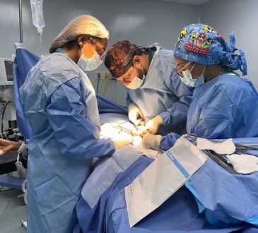Hospital Cabral y Báez realizó dos jornadas quirúrgicas simultáneas