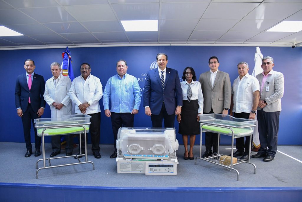 MSP entrega cunas e incubadoras al SNS para fortalecer atención neonatal