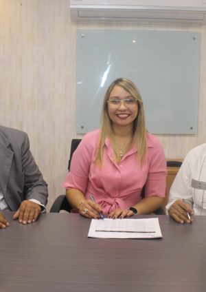 Sociedad Dominicana de Obstetricia y Ginecología acuerda aumento de tarifario con ARS BANRESERVAS