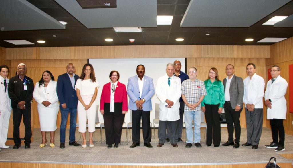 SRSM e IMAHelps inician jornada de cirugías gratuitas con médicos internacionales SRSM e IMAHelps inician jornada de cirugías gratuitas con médicos internacionales
