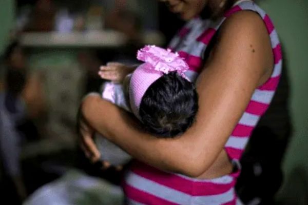 ONE: Más de 7,600 menores de edad dieron a luz en RD durante 2023 ONE: Más de 7,600 menores de edad dieron a luz en RD durante 2023