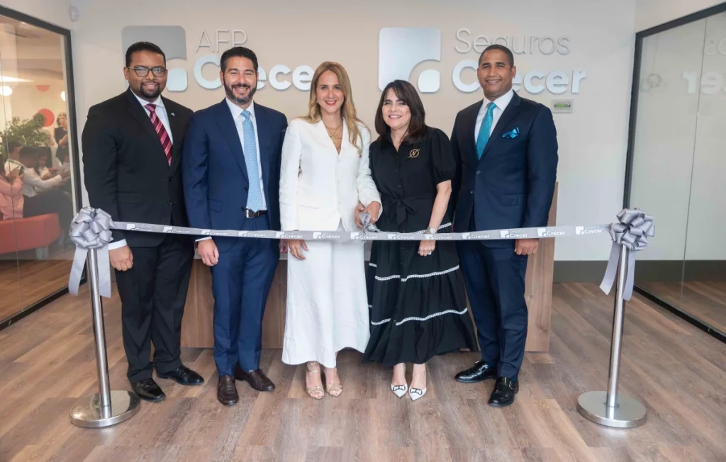 AFP y Seguros Crecer inauguran nueva sucursal en Santo Domingo
