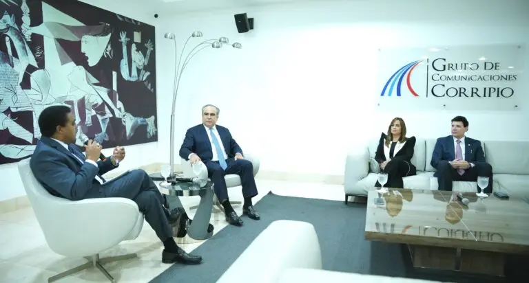 Presidente del CONEP pide fortalecer atención primaria para reducir costos en salud Presidente del CONEP pide fortalecer atención primaria para reducir costos en salud
