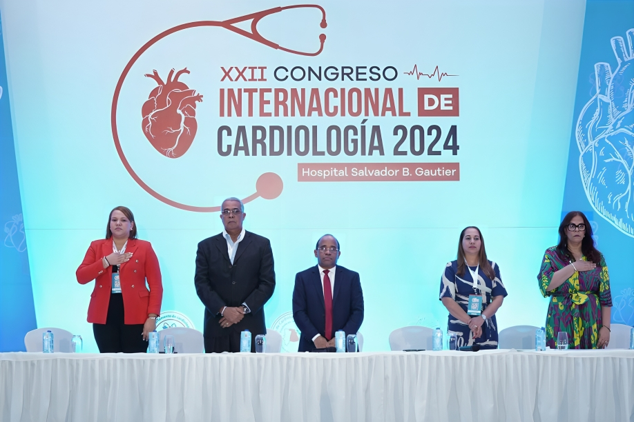 Hospital Salvador Gautier gradúa 21 nuevos especialistas en Cardiología durante congreso internacional