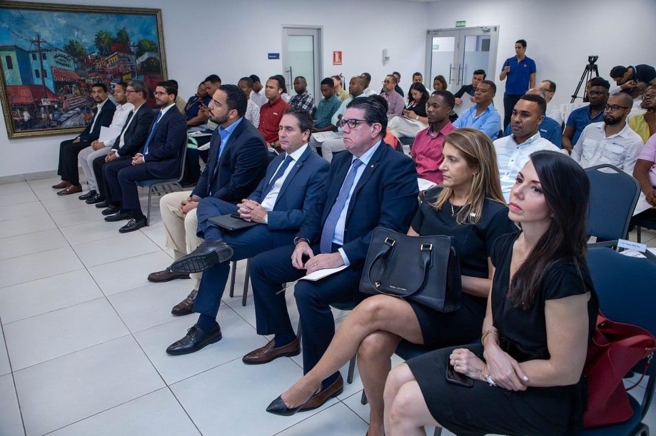 MICM y Grupo Universal culminan programa de capacitación en seguridad industrial para la industria manufacturera