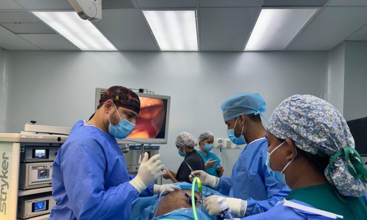 Hospital Cabral y Báez benefició a 14 pacientes en jornada quirúrgica