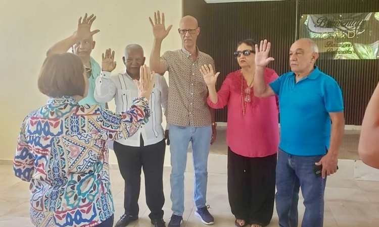 Médicos jubilados de la región Enriquillo asumen compromiso por mejores condiciones en salud