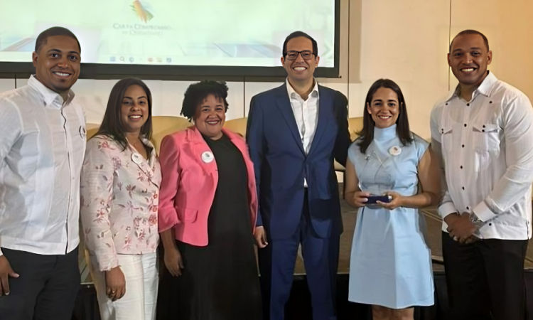 Hospital Juan Bosch obtiene 98% en la Carta Compromiso al Ciudadano, destacándose entre las mejores entidades de salud del país