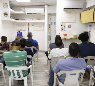 Narcóticos Anónimos fortalece lazos afectivos para apoyar la recuperación de adictos en República Dominicana