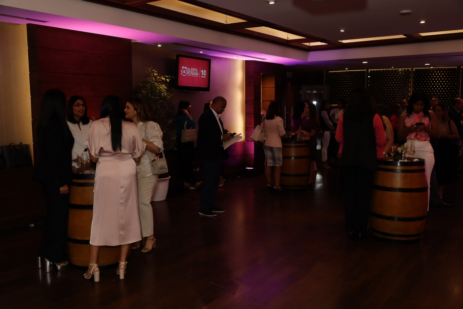 MAPFRE y Sirena lanzan la campaña “Alerta Rosada 2024” para la prevención del cáncer de mama