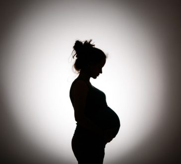 República Dominicana reporta 106 muertes maternas en 2024 y evalúa casos de dengue y malaria