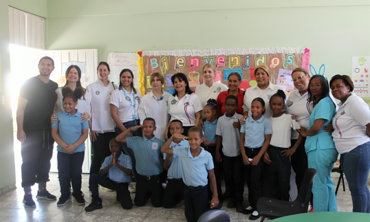 CECANOT y CODESOP realizan operativo anual de detección de Ambliopía en escuela Honduras