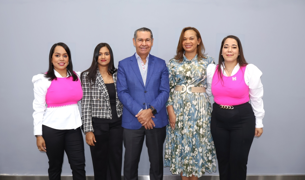 MAPFRE refuerza la salud cardiovascular en pacientes con cáncer de mama en conversatorio especializado