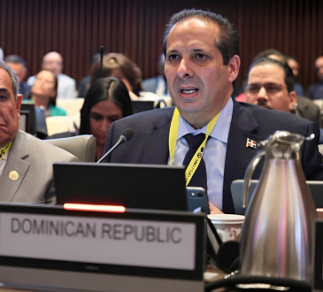 República Dominicana apoya políticas de la OPS para fortalecer el sector salud ante el cambio climático
