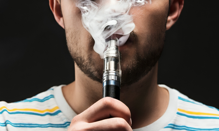Sociedad Dominicana de Neumología desmiente la seguridad del vapeo como alternativa para dejar de fumar