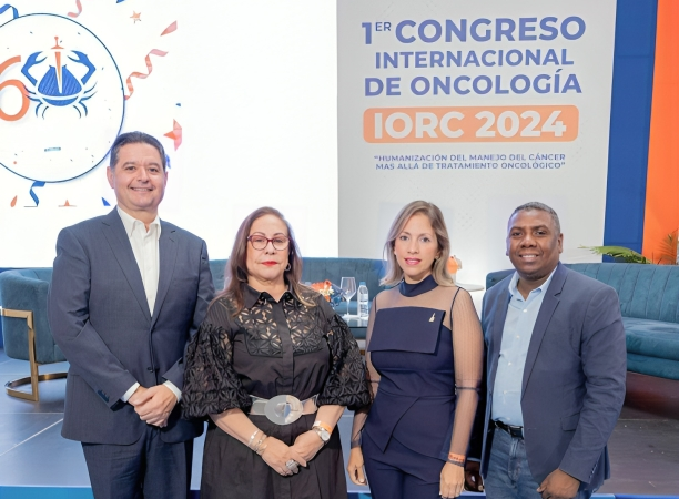 Primer Congreso Internacional de Oncología en Santiago destaca humanización en el tratamiento del cáncer