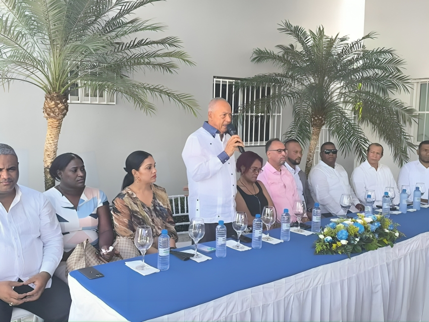 SNS entrega renovado Hospital Dr. Alberto Gautreaux en Sánchez, Samaná