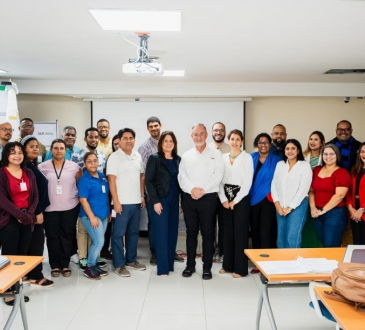 Unión Europea y Grupo AFD Capacitan a mentores para Fortalecer la Resiliencia en Salud en RD