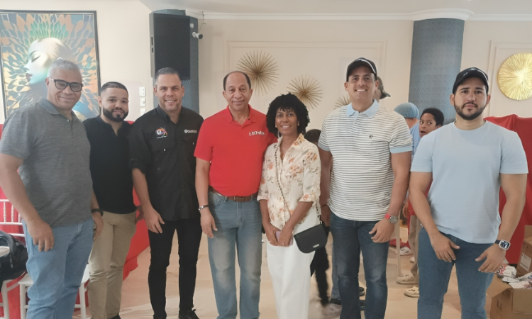 ADOVIME participa en operativo médico en Club Los Prados con el apoyo de reconocidas farmacéuticas ADOVIME participa en operativo médico en Club Los Prados con el apoyo de reconocidas farmacéuticas