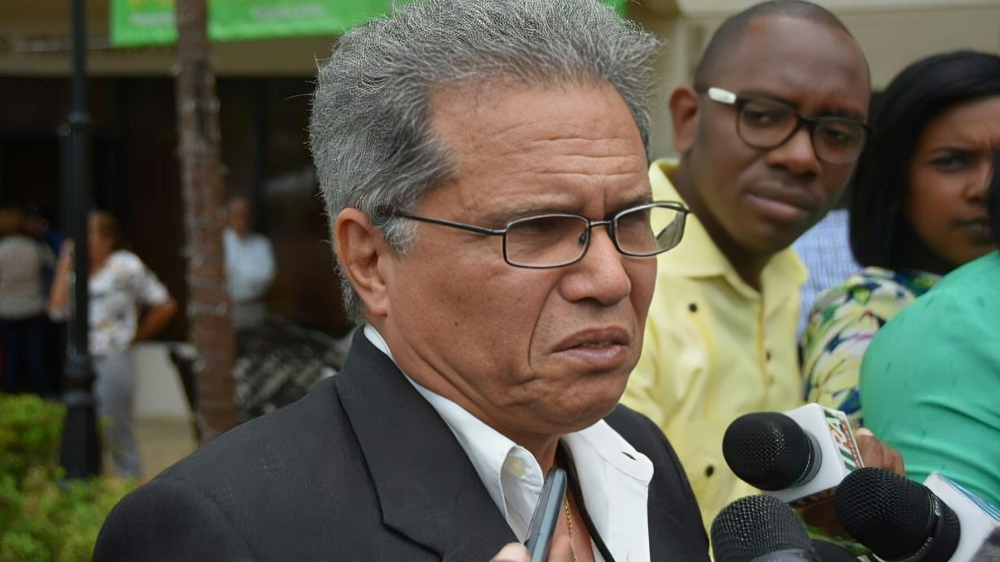 Médicos del CONAPE reciben incentivos por antigüedad tras gestión del Colegio Médico Dominicano Médicos del CONAPE reciben incentivos por antigüedad tras gestión del Colegio Médico Dominicano