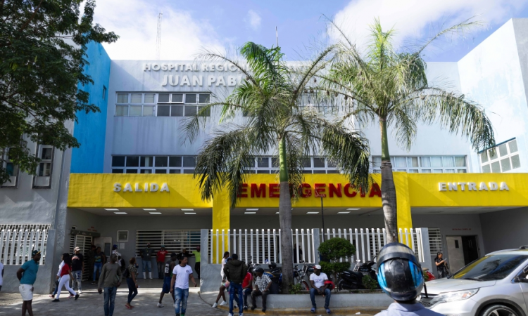 Situación salarial de médicos en república dominicana: análisis de los ingresos en el sector salud Situación salarial de médicos en república dominicana: análisis de los ingresos en el sector salud