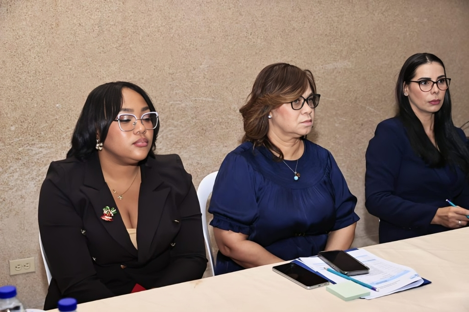 SNS realiza taller de actualización para fortalecer la calidad en los laboratorios clínicos de la Red Pública