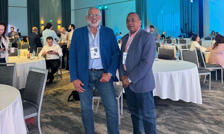 Sociedad Dominicana de Obstetricia y Ginecología participa en Master Class internacional sobre vacunas