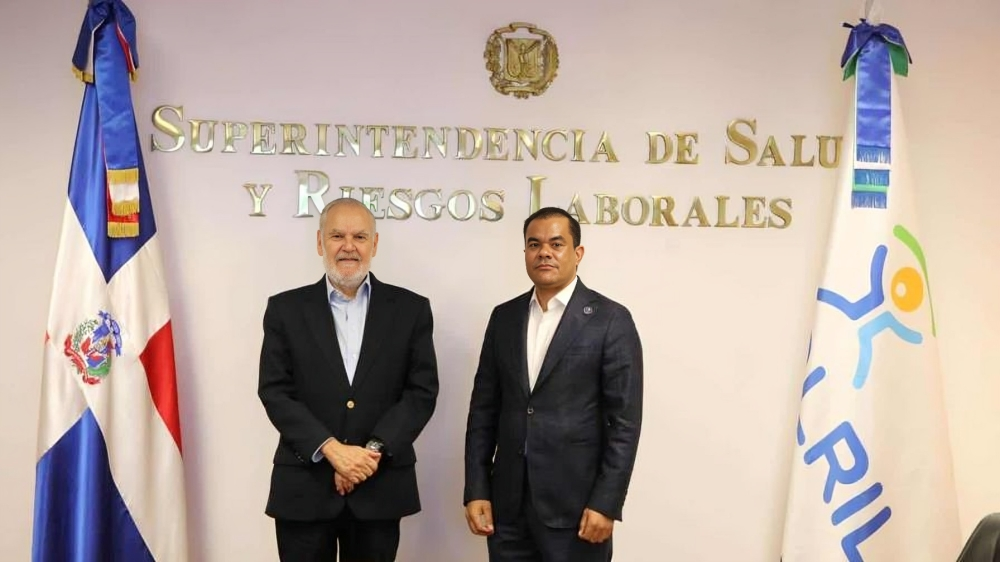 DIDA y SISALRIL refuerzan supervisión para combatir irregularidades en servicios de salud