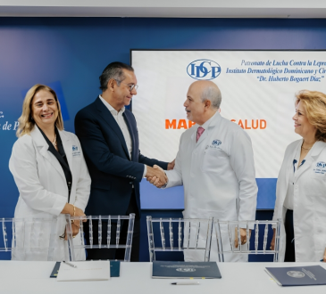 IDCP y MAPFRE Salud ARS firman acuerdo para impulsar prevención del cáncer de piel en RD