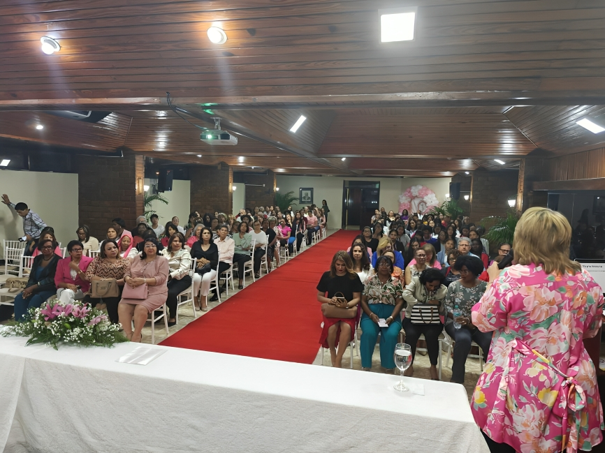Círculo Dominicano de Médicas celebra 26 años y conmemora el Día Internacional de la No Violencia contra la Mujer Círculo Dominicano de Médicas celebra 26 años y conmemora el Día Internacional de la No Violencia contra la Mujer