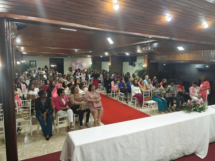 Círculo Dominicano de Médicas celebra 26 años y conmemora el Día Internacional de la No Violencia contra la Mujer