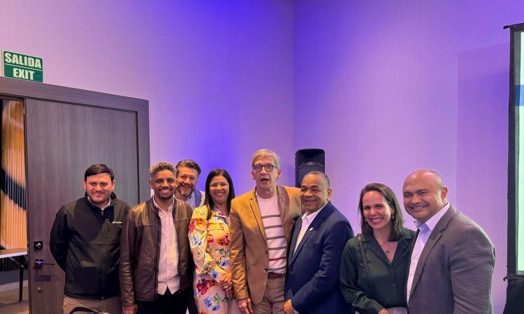 Pfizer realiza con éxito Foro de Inmunización en Panamá con expertos internacionales