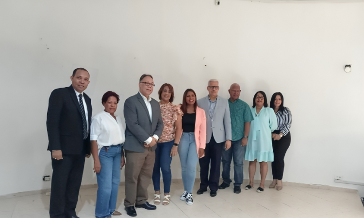 Nueva Junta Directiva de la Sociedad de Medicina Interna de la República Dominicana liderará el período 2023-2025