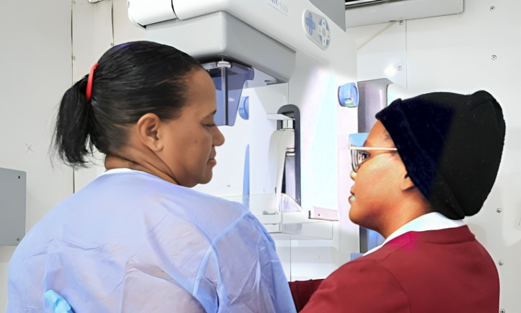 ChequéateRD alcanza 100 mil tamizados en tres años de lucha contra el cáncer en República Dominicana ChequéateRD alcanza 100 mil tamizados en tres años de lucha contra el cáncer en República Dominicana