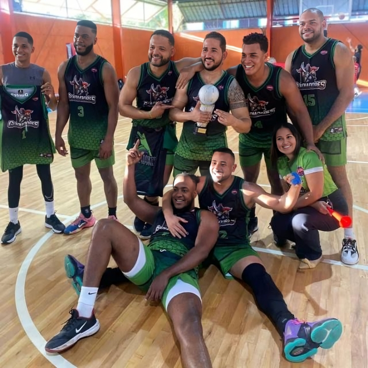 Los Gladiadores conquistan el 11vo Torneo LIBAVIME tras una reñida final contra Titanes