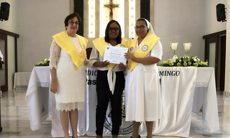 Pastoral de la Salud de la Arquidiócesis de Santo Domingo celebra la 12ª graduación del Diplomado en Humanización de los Servicios de Salud