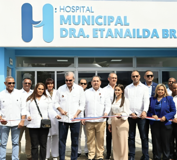 Gobierno entrega ampliación de emergencia del Hospital Doctora Etanailda Brito en Las Guáranas