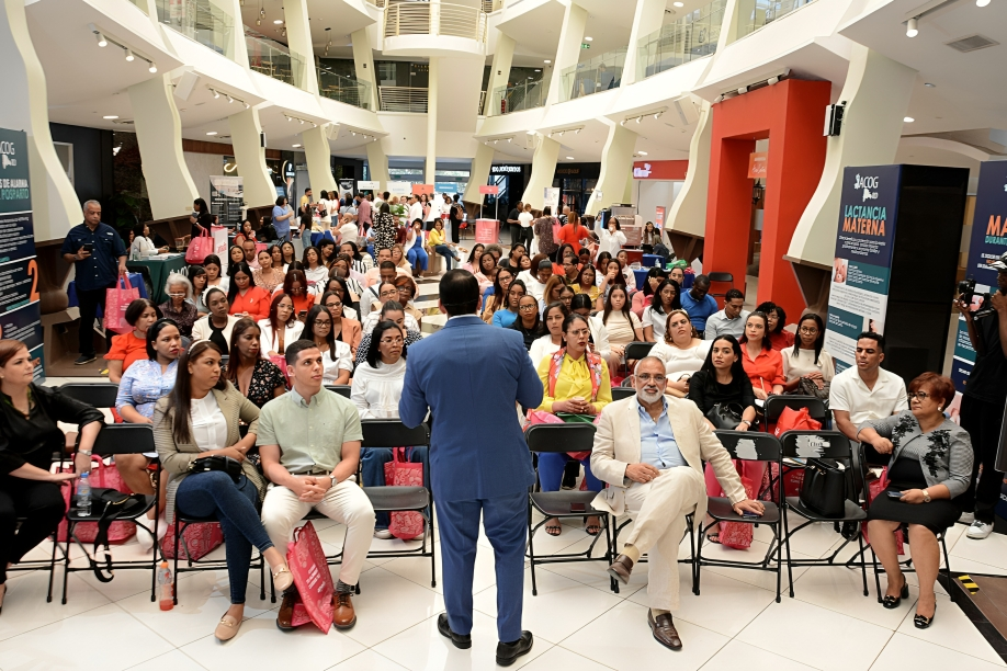 Primera Feria de la Salud Materna 2025: ACOG RD promueve la prevención y el bienestar en el embarazo