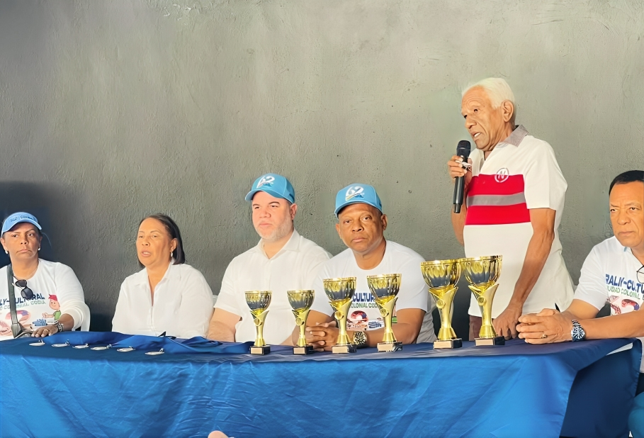 Colegio Médico Dominicano participa en torneo deportivo organizado por el CODIA