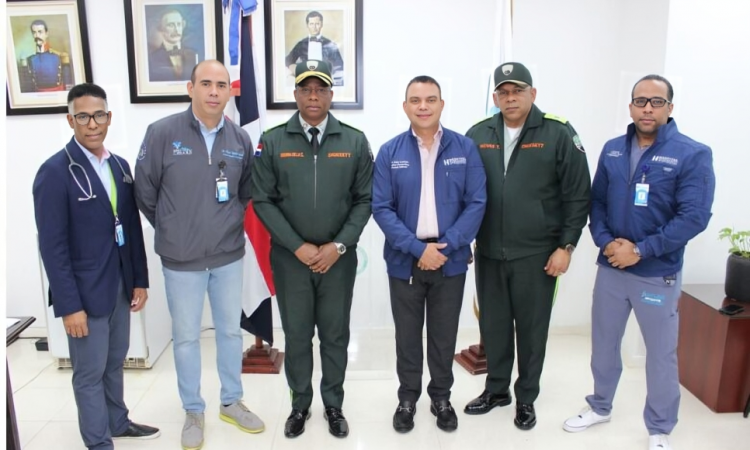 Hospital Ney Arias Lora y DIGESETT firman acuerdo para agilizar procedimientos de accidentes de tránsito