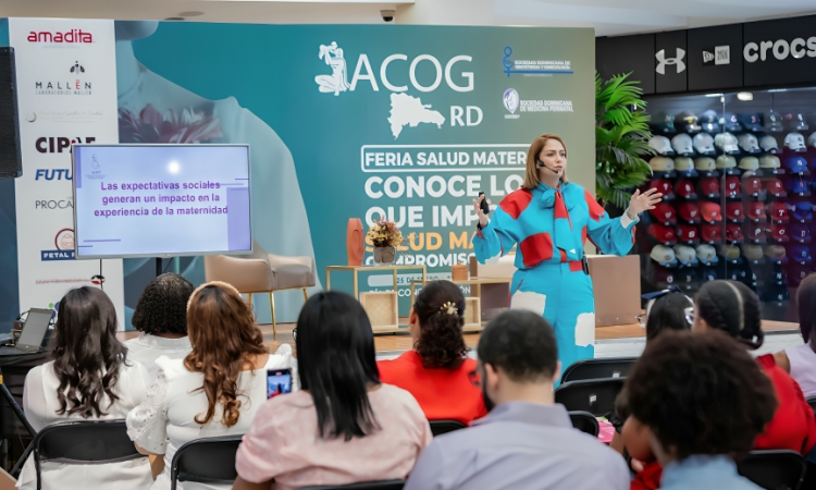 La importancia de la salud mental perinatal: Lic. Angy Estevez destaca avances en la Feria por la Salud Materna