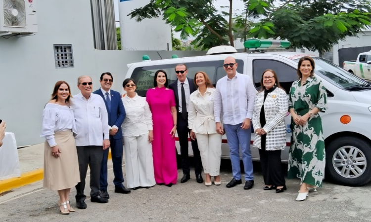 Hospital infantil doctor arturo grullón inaugura central de esterilización quirúrgica y anuncia hogar para familias en santiago