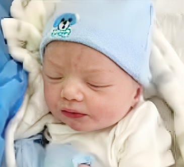 Primer bebé nacido en 2025 en el Hospital Provincial San José de Ocoa es varón