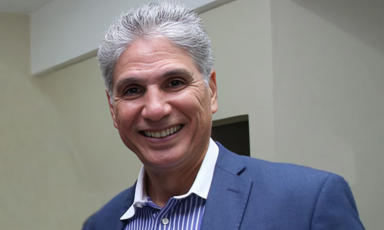 Dr. Julián Javier recomienda pruebas de calcio y ATC coronaria para prevenir enfermedades cardíacas en personas de 50 a 60 años