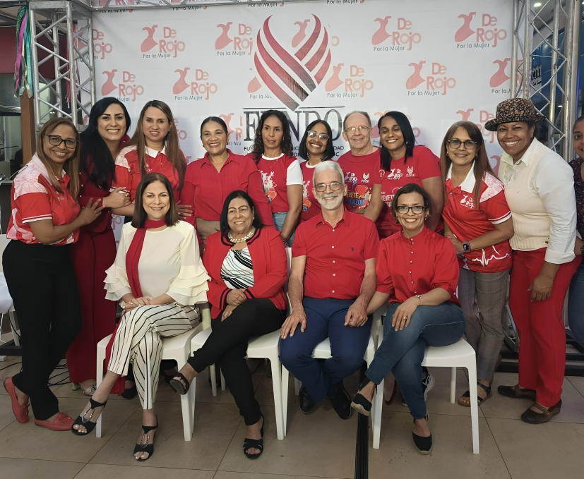 FUNDO lanza campaña “De Rojo por la Mujer” 2025 para prevenir enfermedades cardiovasculares