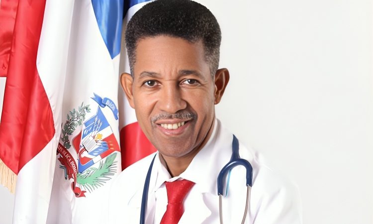 Dr. Clemente Terrero lidera intención de voto en elecciones del CMD 2025