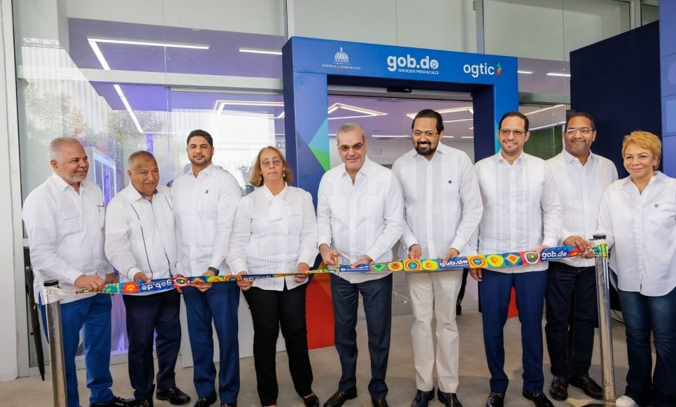 Inauguran Punto GOB en San Cristóbal para beneficiar a más de 700,000 personas Inauguran Punto GOB en San Cristóbal para beneficiar a más de 700,000 personas