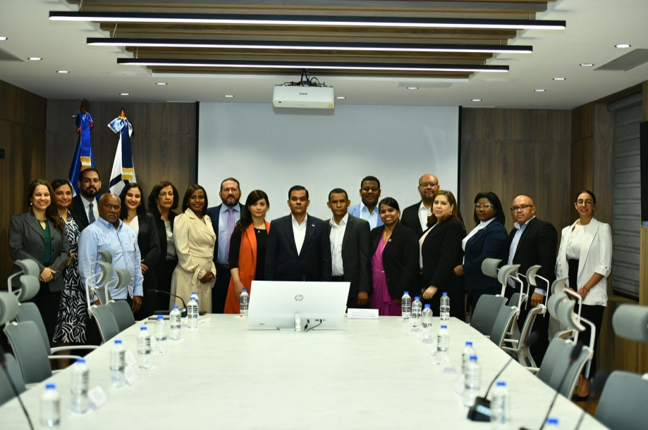DIDA fortalece defensoría de afiliados y gestiona 6,403 reclamaciones en 100 días